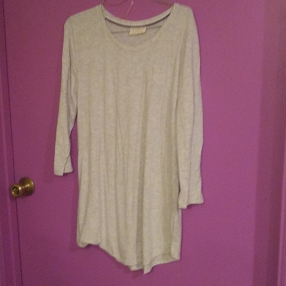 Long sleeve shirt